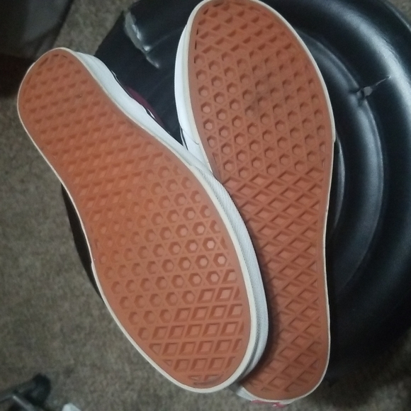 Slip on Vans like new women's 9 men 7.5 - Picture 2 of 6